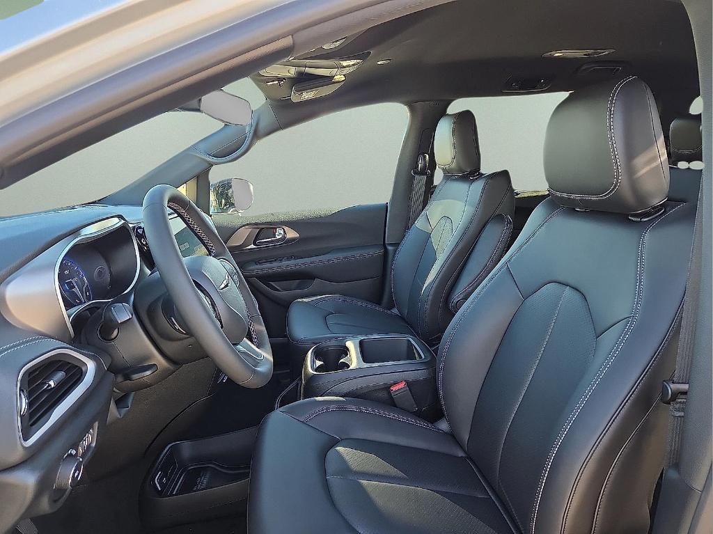 new 2026 Chrysler Pacifica car, priced at $40,645