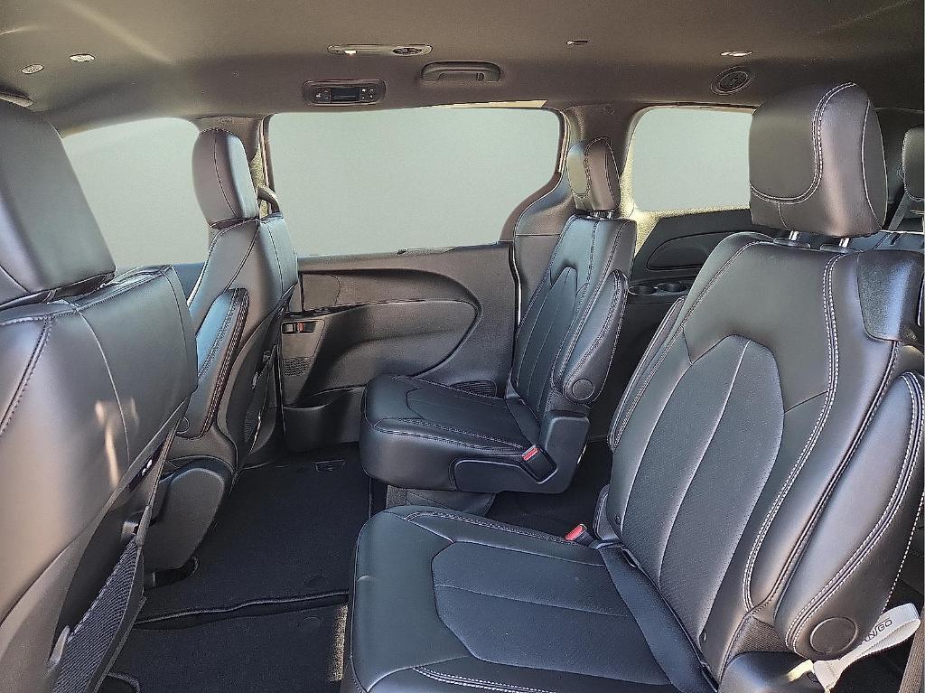 new 2026 Chrysler Pacifica car, priced at $40,645