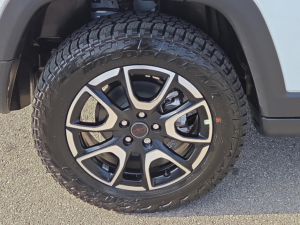 new 2026 Jeep Compass car, priced at $37,709