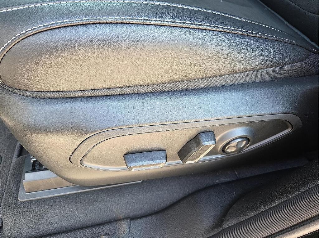 new 2025 Jeep Grand Cherokee L car, priced at $40,219