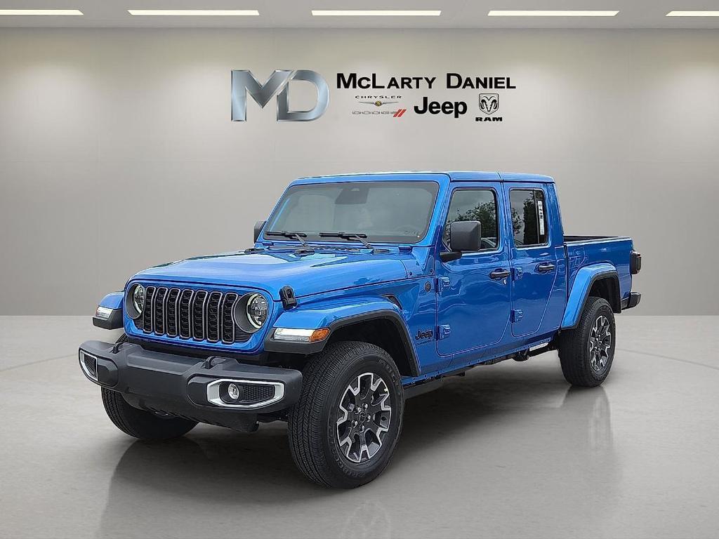 new 2026 Jeep Gladiator car, priced at $47,411