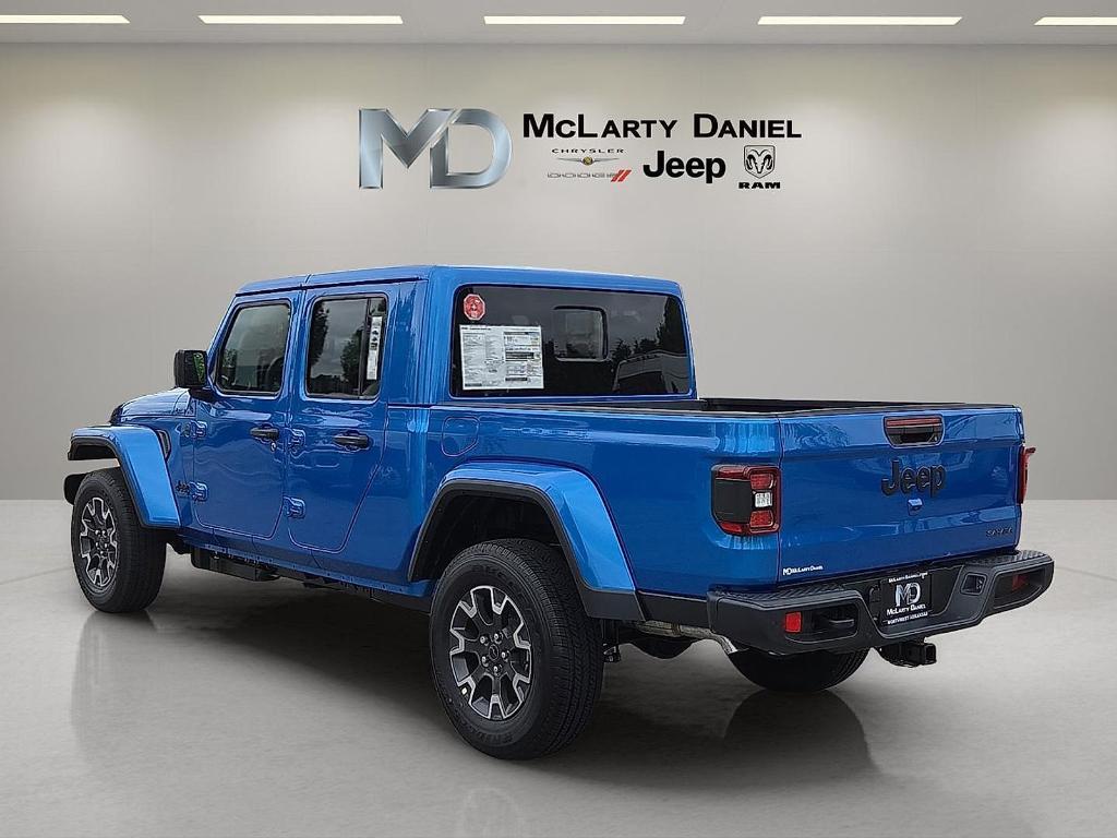 new 2026 Jeep Gladiator car, priced at $47,411