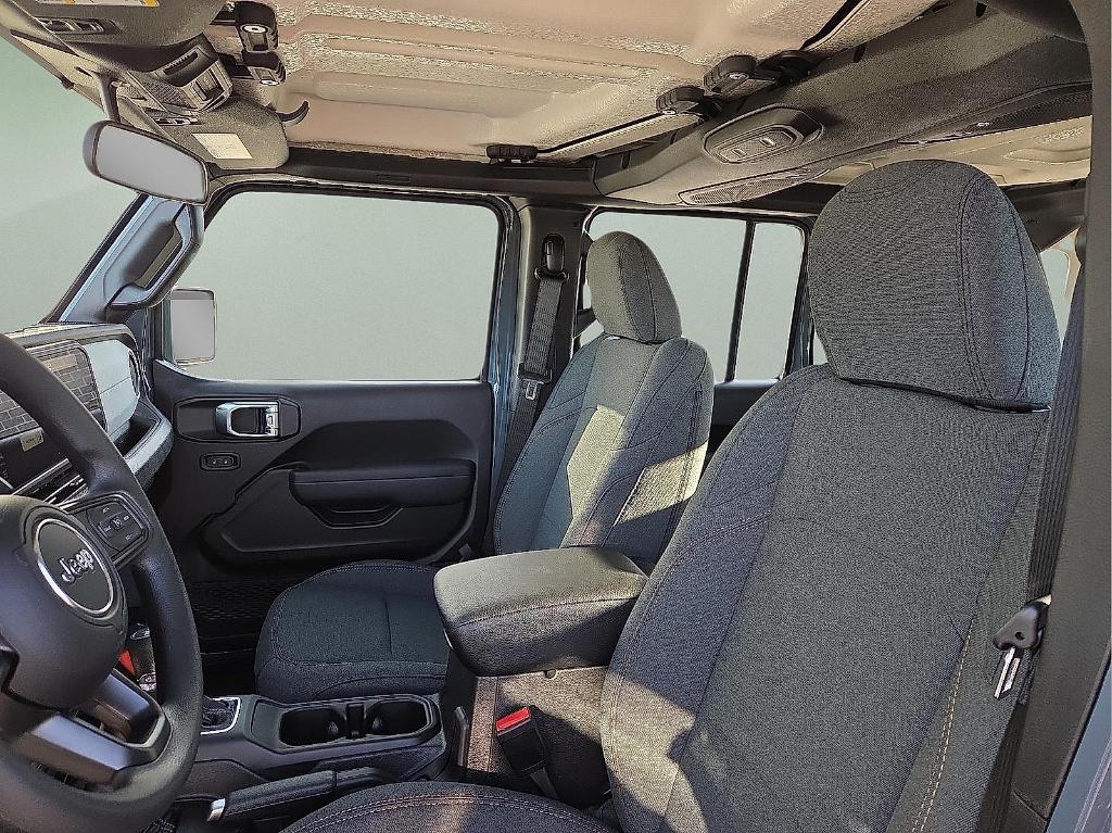 new 2026 Jeep Wrangler car, priced at $44,151