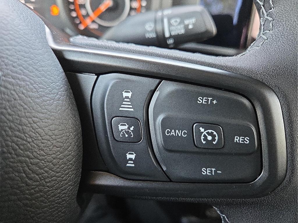 new 2026 Jeep Wrangler car, priced at $44,071