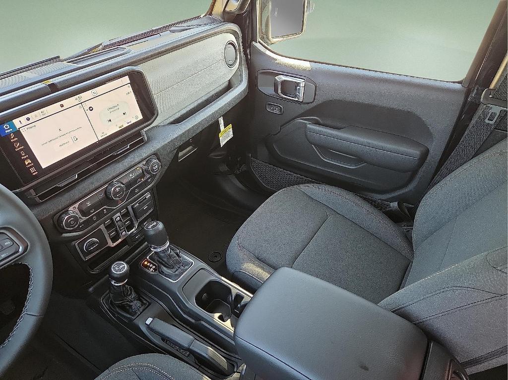 new 2026 Jeep Wrangler car, priced at $44,071
