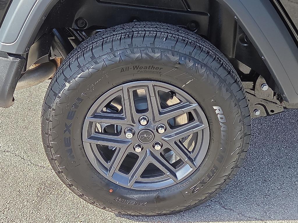 new 2026 Jeep Wrangler car, priced at $44,071