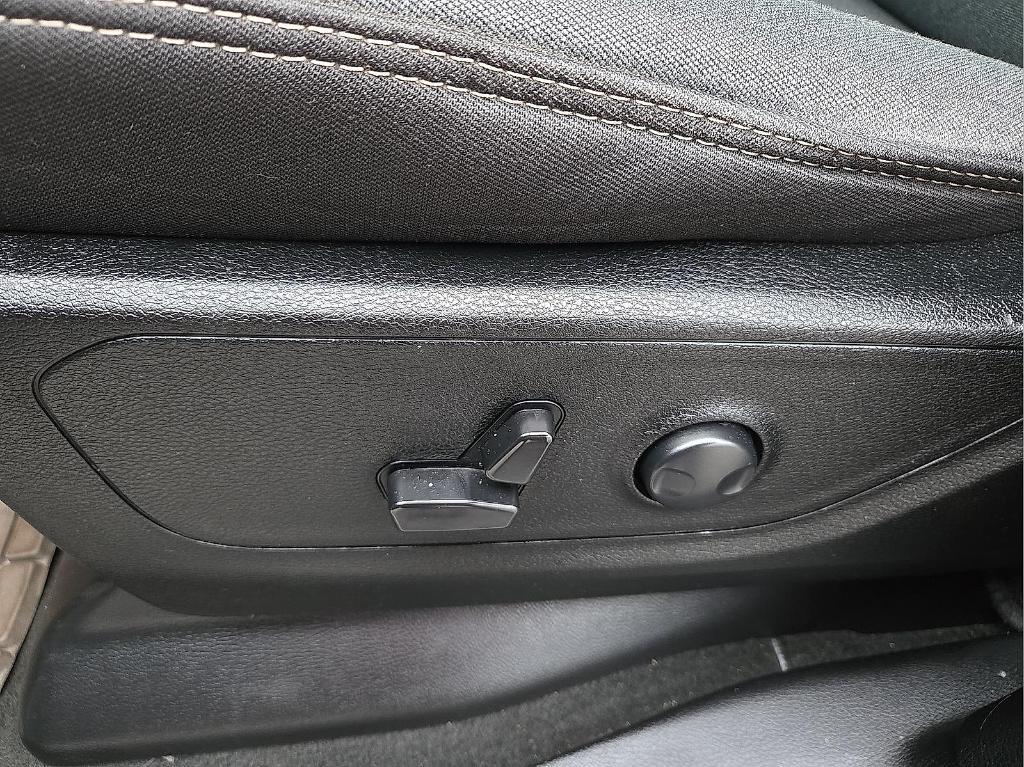 used 2023 Ram 1500 car, priced at $28,868