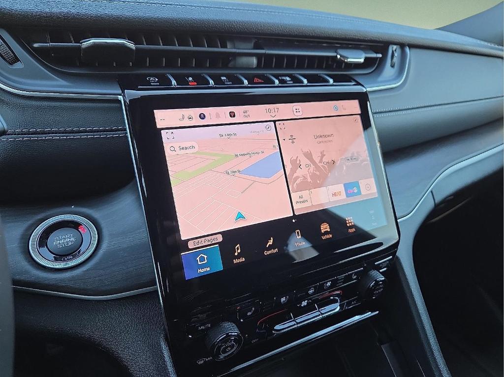 new 2025 Jeep Grand Cherokee L car, priced at $49,204