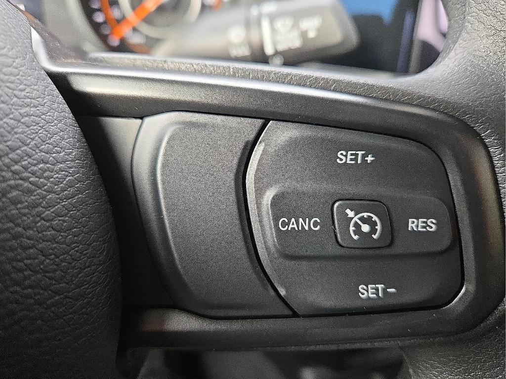 new 2026 Jeep Gladiator car, priced at $41,197