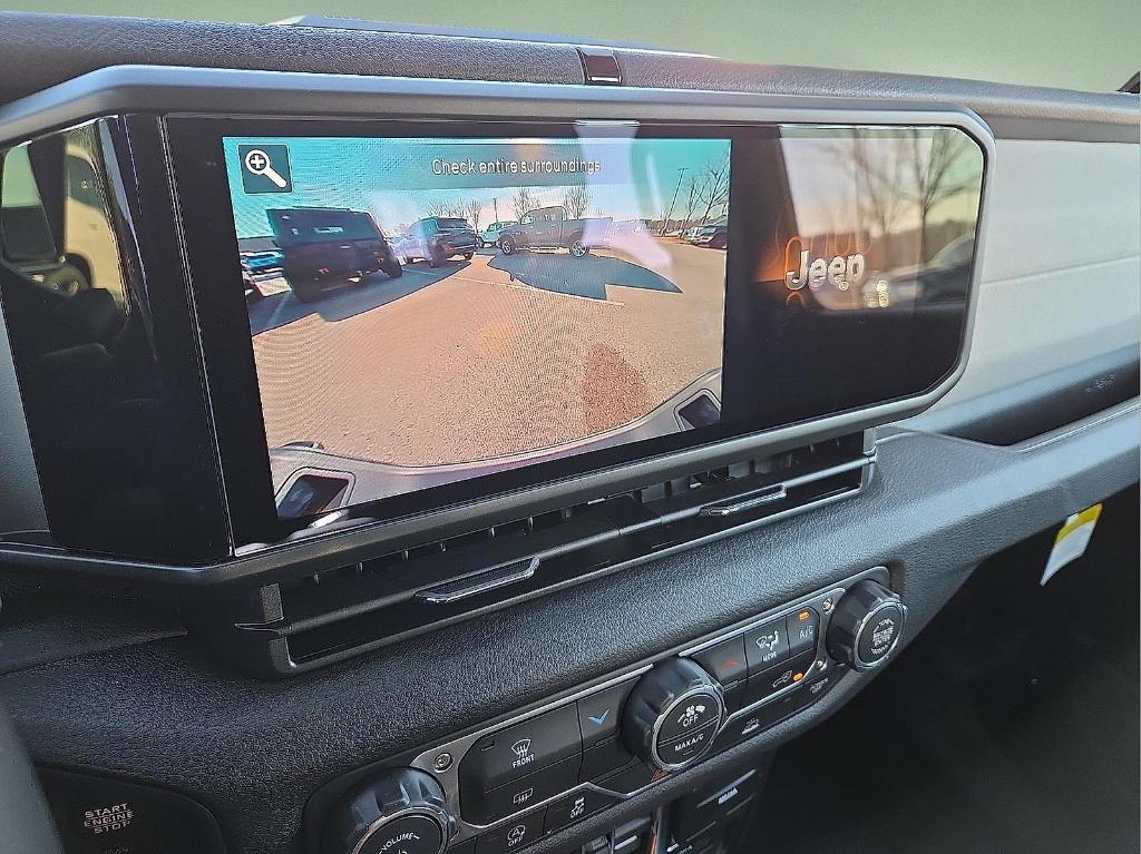 new 2026 Jeep Gladiator car, priced at $42,544