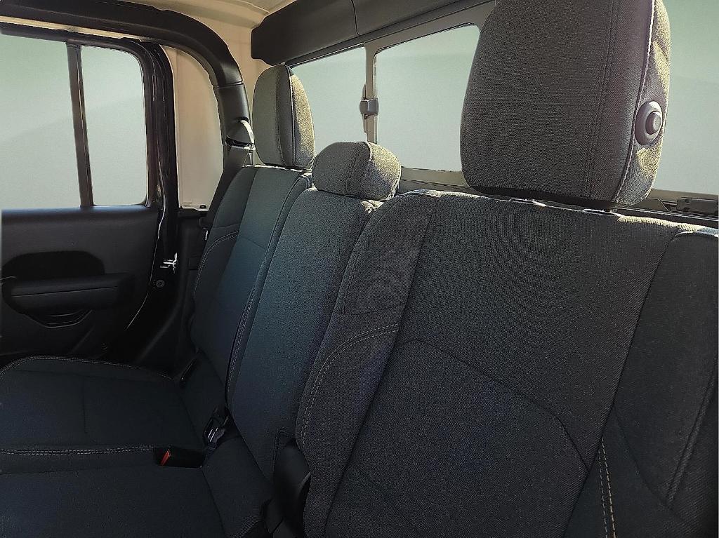 new 2026 Jeep Gladiator car, priced at $42,544