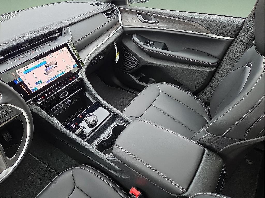 new 2026 Jeep Grand Cherokee L car, priced at $45,974