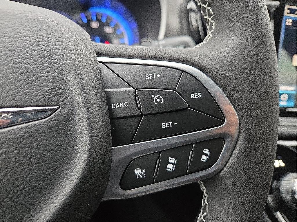 new 2026 Chrysler Pacifica car, priced at $44,955