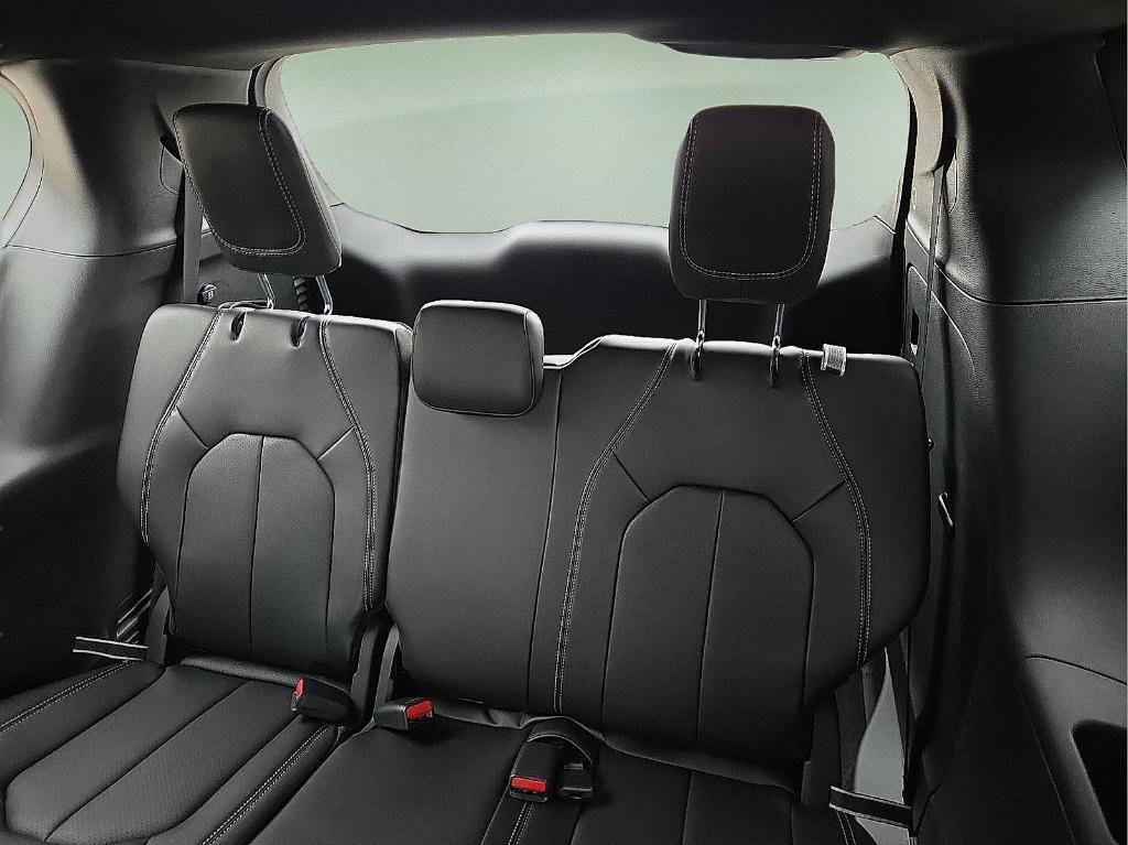 new 2026 Chrysler Pacifica car, priced at $44,955