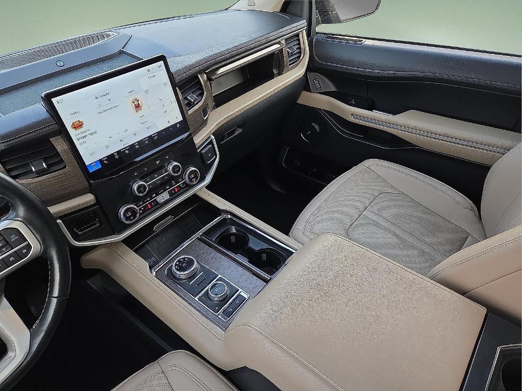 used 2024 Ford Expedition car, priced at $47,768