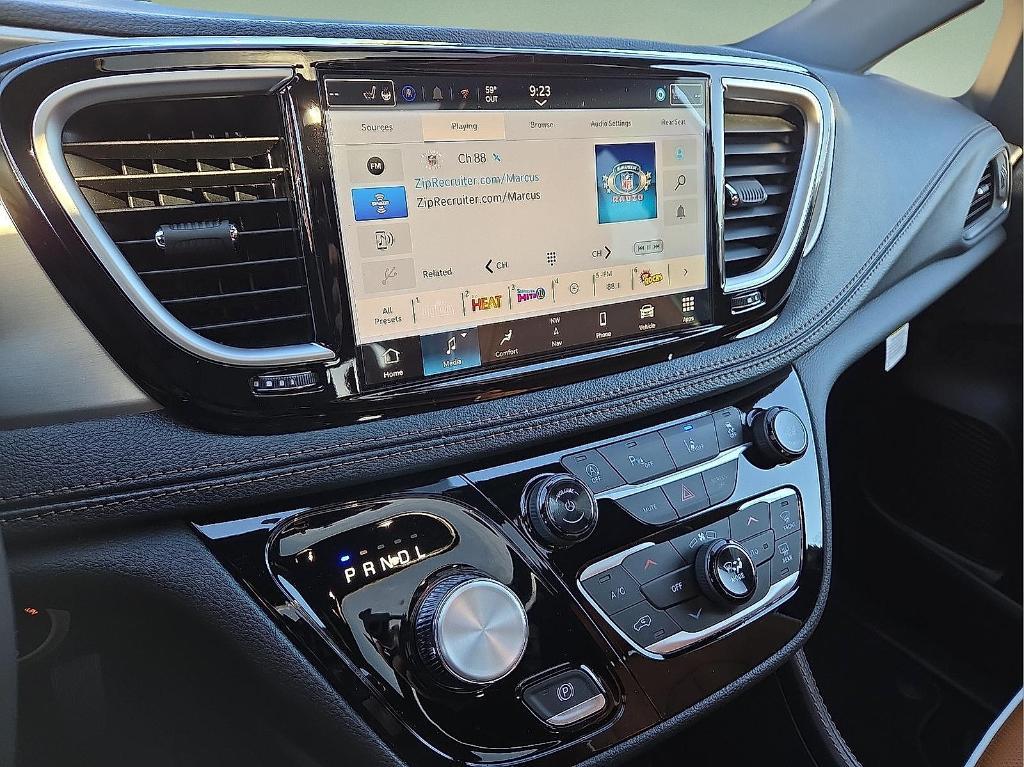 new 2026 Chrysler Pacifica car, priced at $54,664