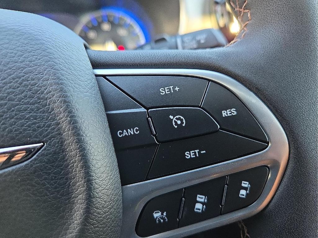 new 2026 Chrysler Pacifica car, priced at $51,327