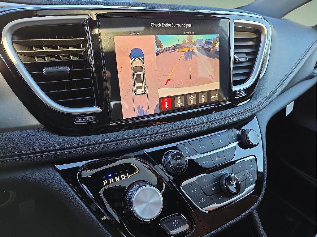 new 2026 Chrysler Pacifica car, priced at $54,664