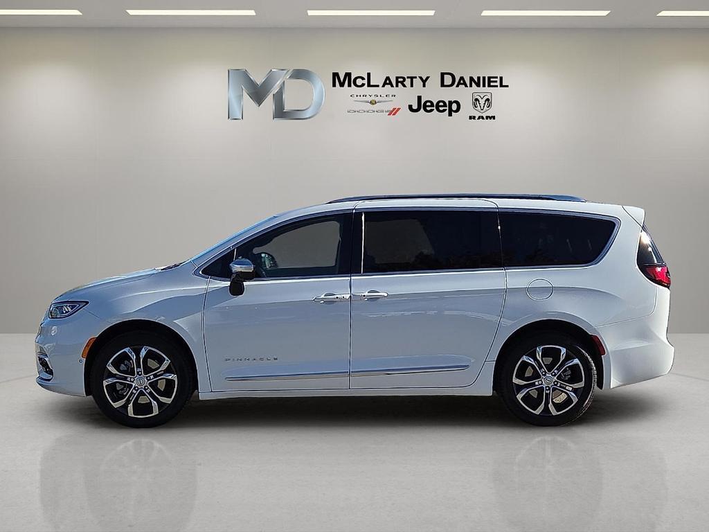 new 2026 Chrysler Pacifica car, priced at $54,664