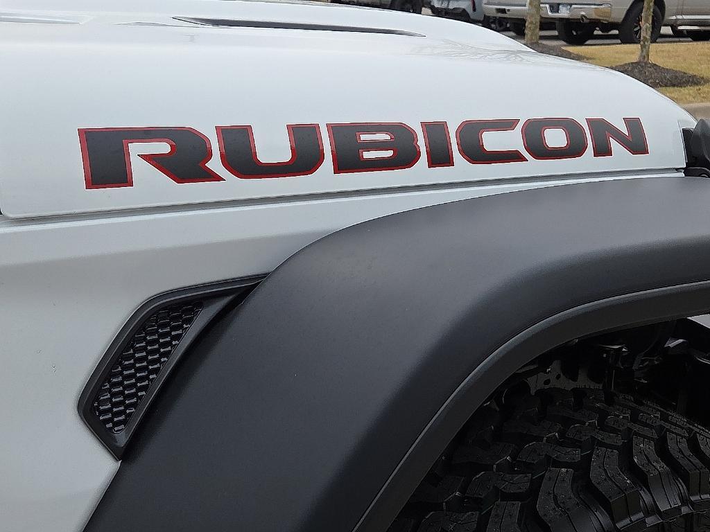 new 2026 Jeep Gladiator car, priced at $58,349