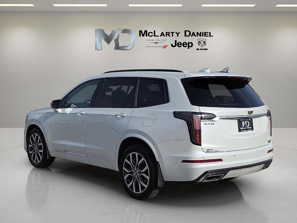 used 2021 Cadillac XT6 car, priced at $28,868