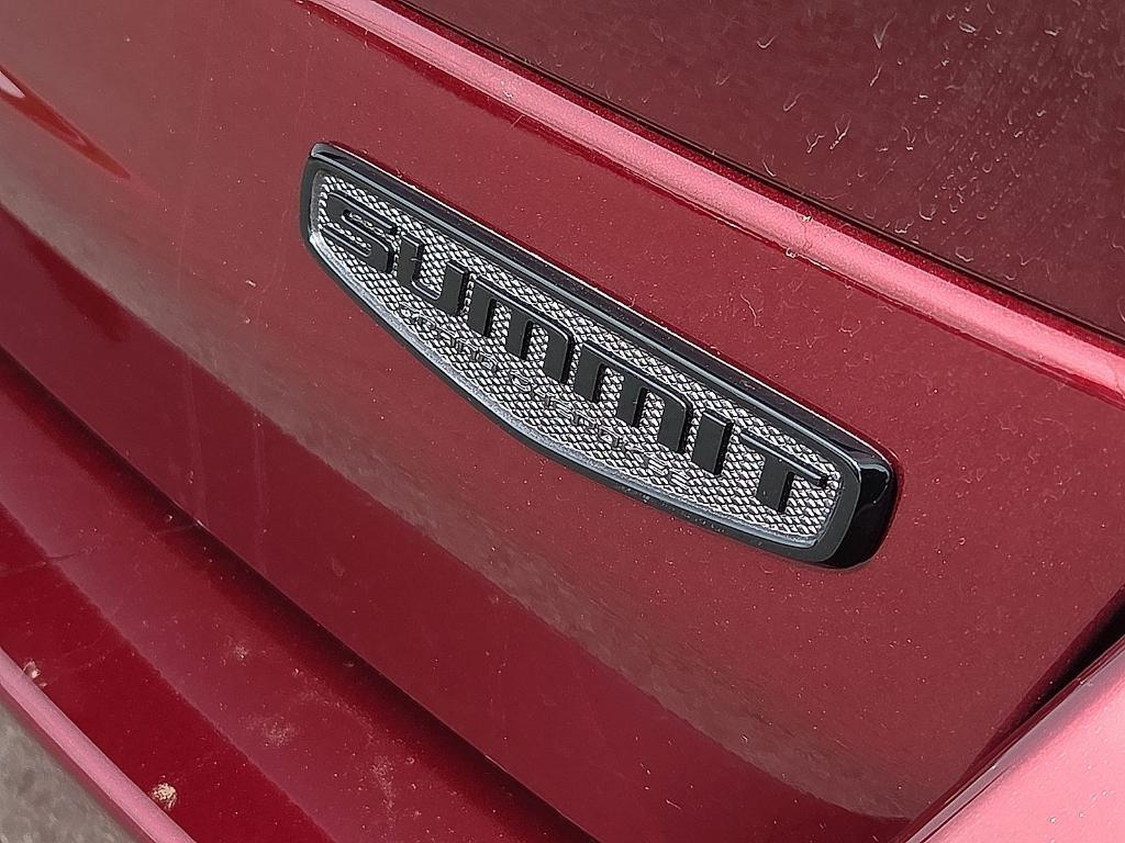 new 2026 Jeep Grand Cherokee car, priced at $60,110