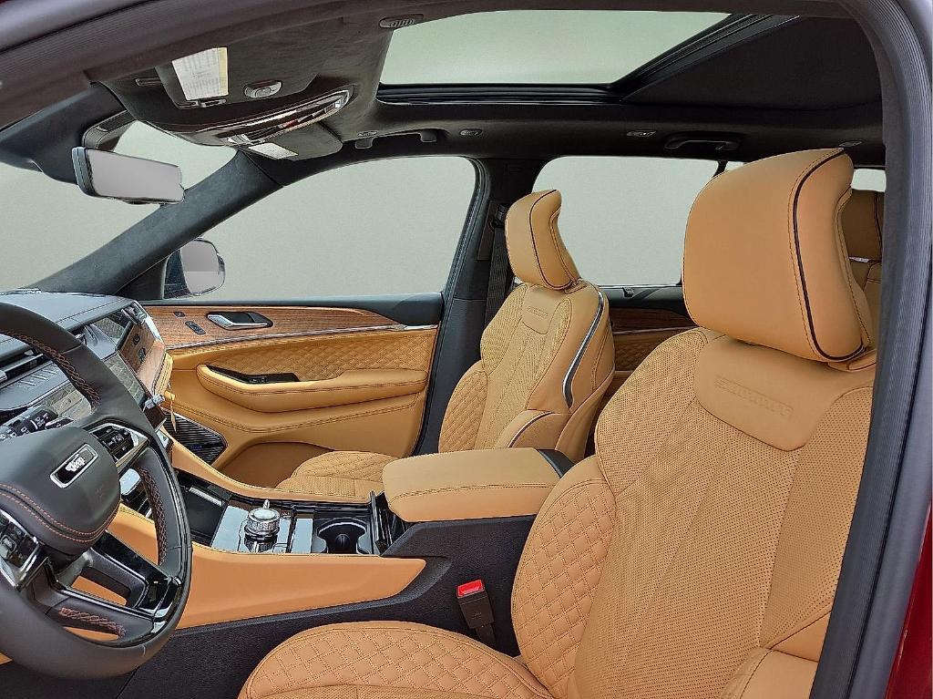 new 2026 Jeep Grand Cherokee car, priced at $60,110