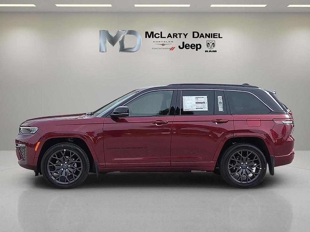 new 2026 Jeep Grand Cherokee car, priced at $60,110