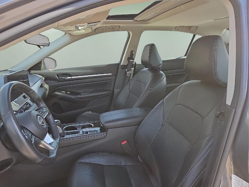 used 2023 Nissan Altima car, priced at $20,527