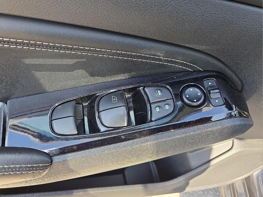 used 2023 Nissan Altima car, priced at $20,527