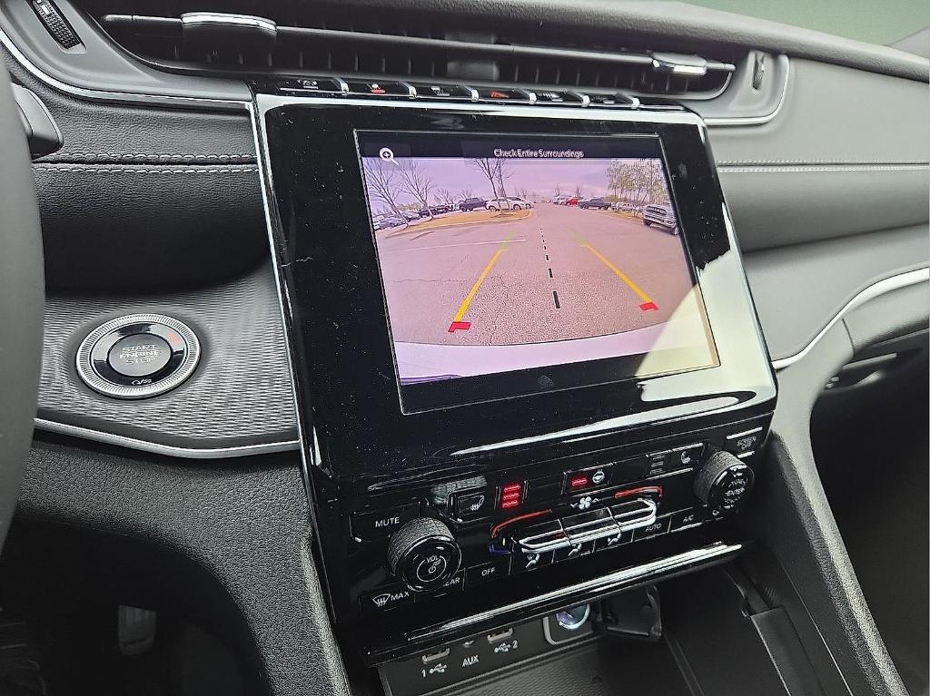 new 2025 Jeep Grand Cherokee L car, priced at $37,280