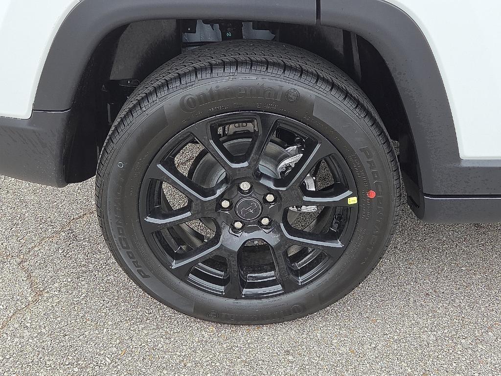 new 2026 Jeep Compass car, priced at $32,255