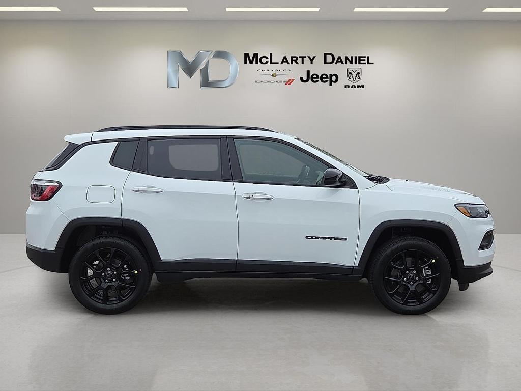 new 2026 Jeep Compass car, priced at $32,255