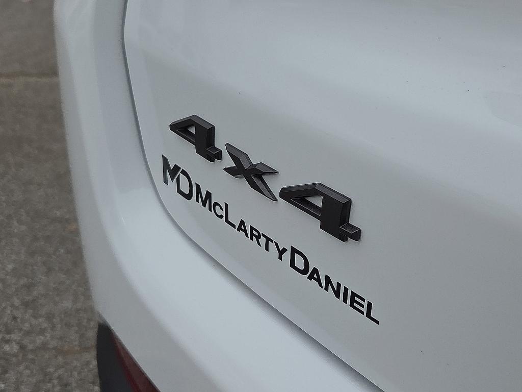 new 2026 Jeep Compass car, priced at $32,255