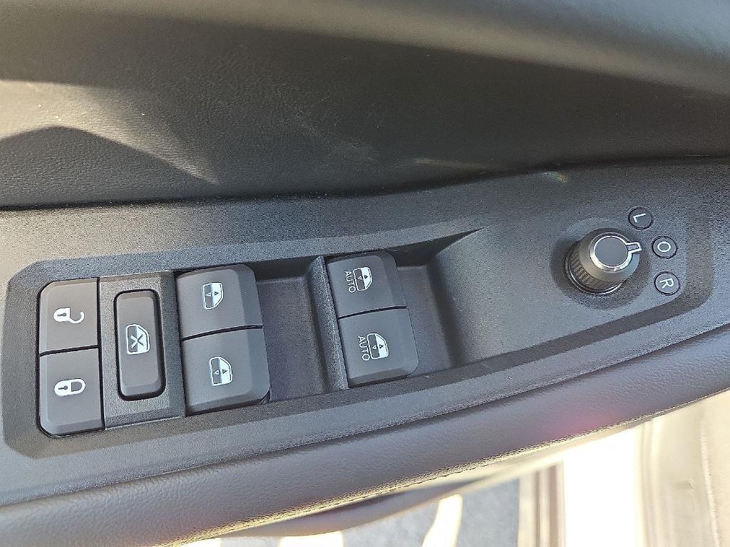 new 2025 Jeep Grand Cherokee L car, priced at $35,682