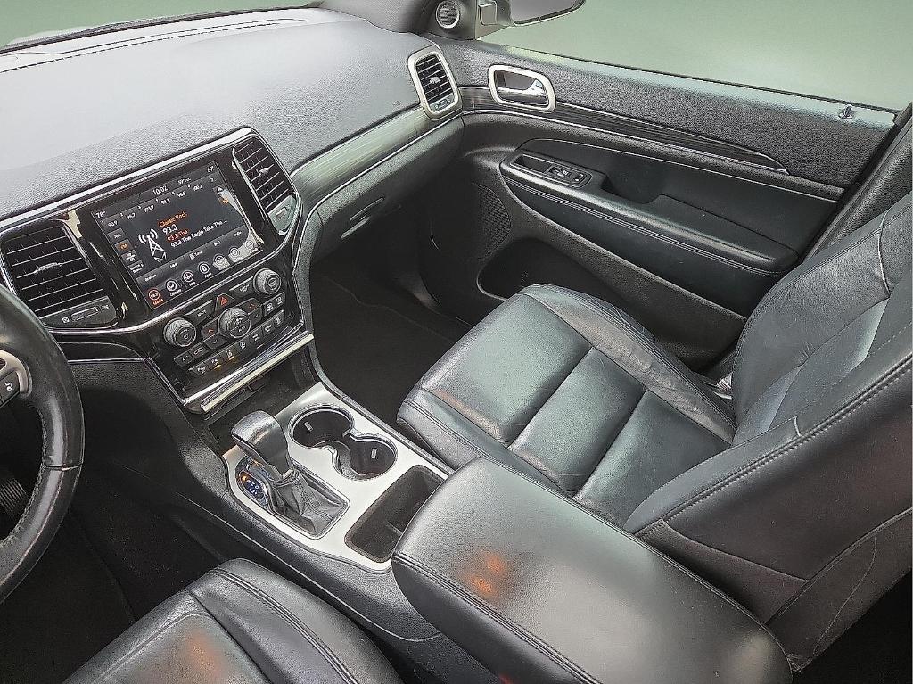 used 2020 Jeep Grand Cherokee car, priced at $18,868