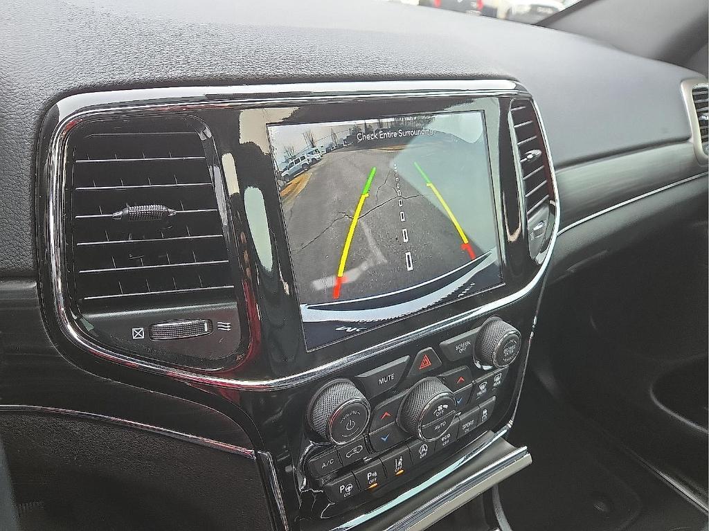 used 2020 Jeep Grand Cherokee car, priced at $18,868