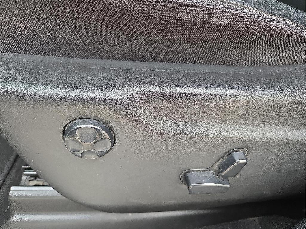 used 2020 Jeep Grand Cherokee car, priced at $18,868