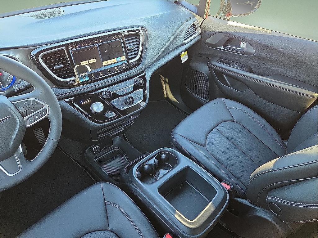 new 2026 Chrysler Pacifica car, priced at $42,471