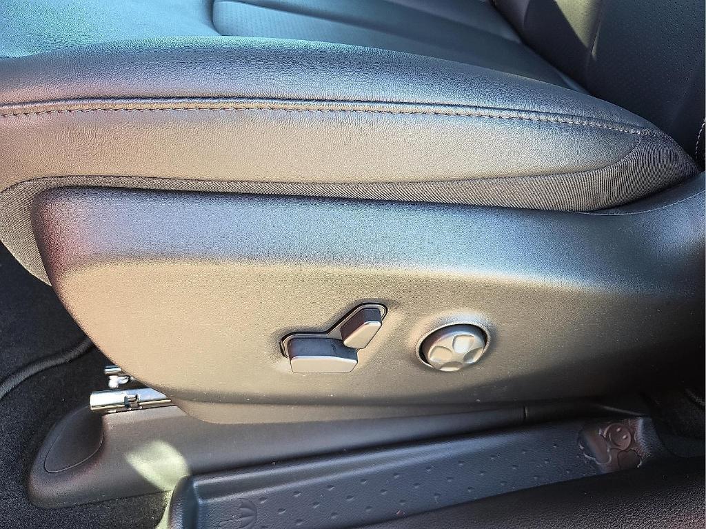 new 2026 Chrysler Pacifica car, priced at $42,471