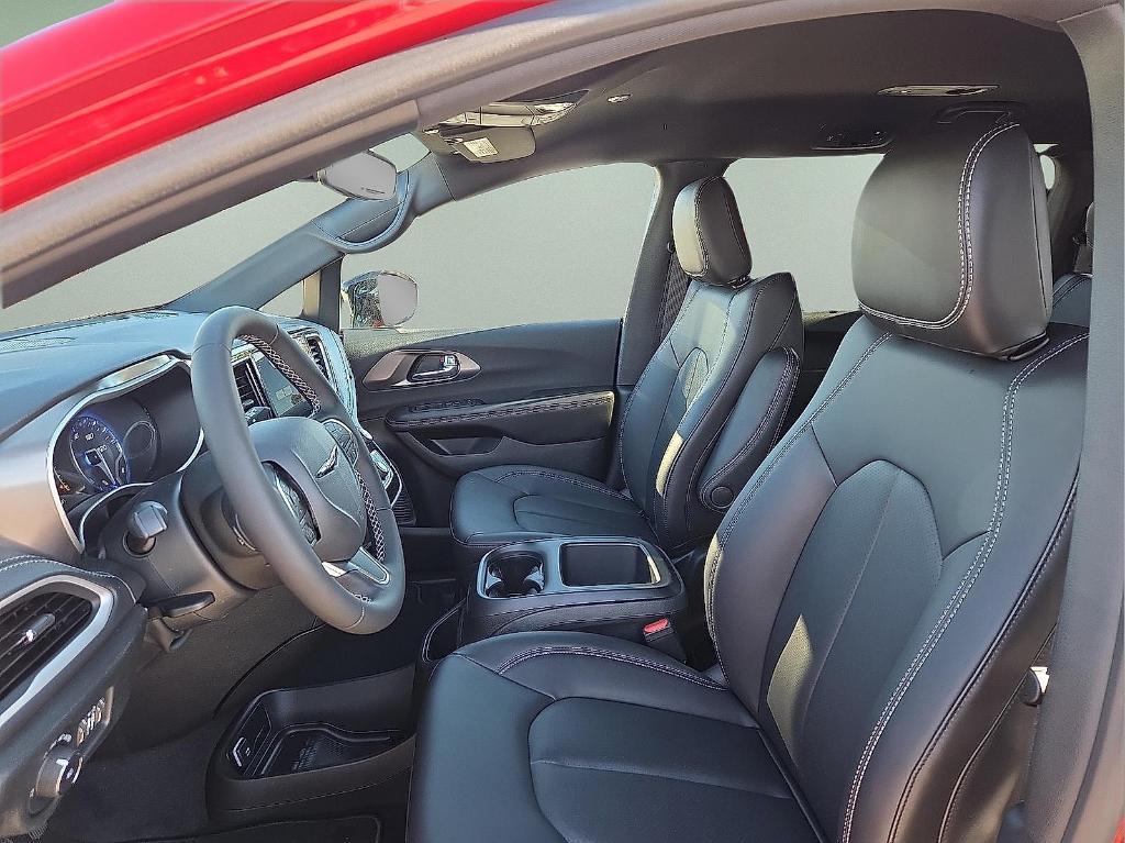 new 2026 Chrysler Pacifica car, priced at $42,471