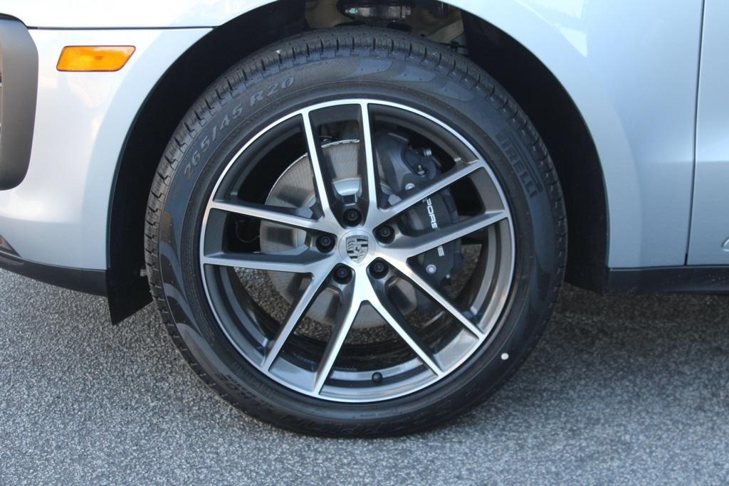 new 2026 Porsche Macan car