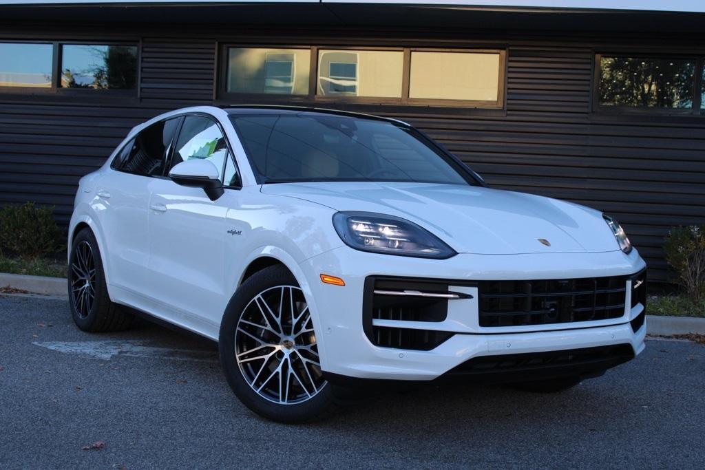 new 2026 Porsche Cayenne car