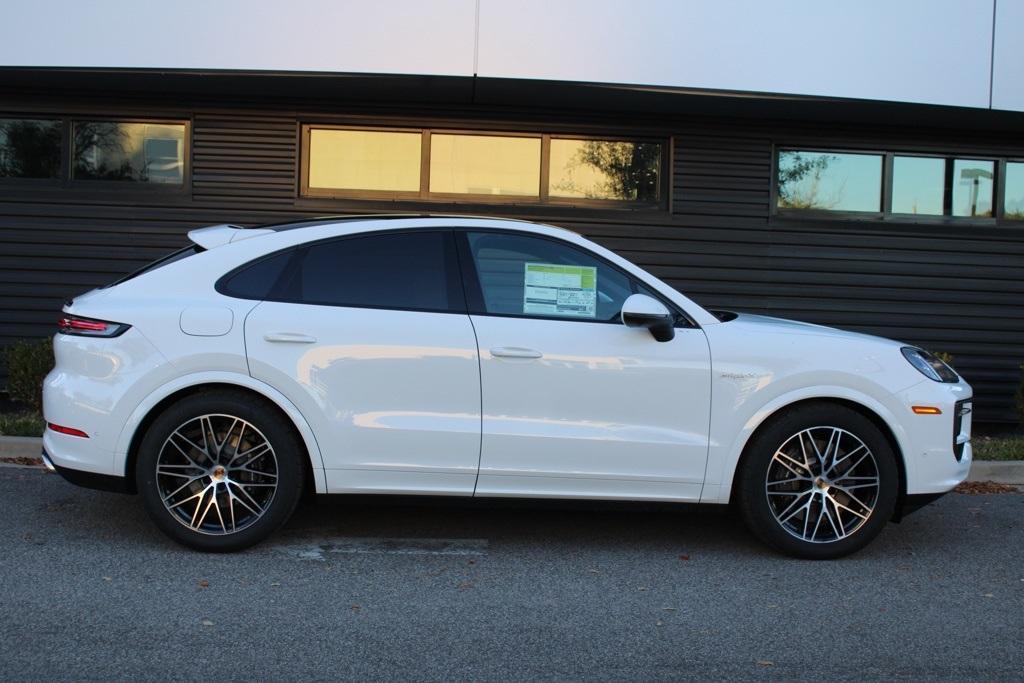 new 2026 Porsche Cayenne car