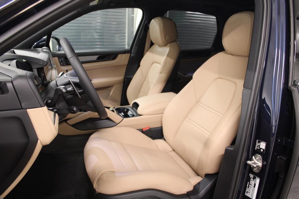 new 2026 Porsche Cayenne car