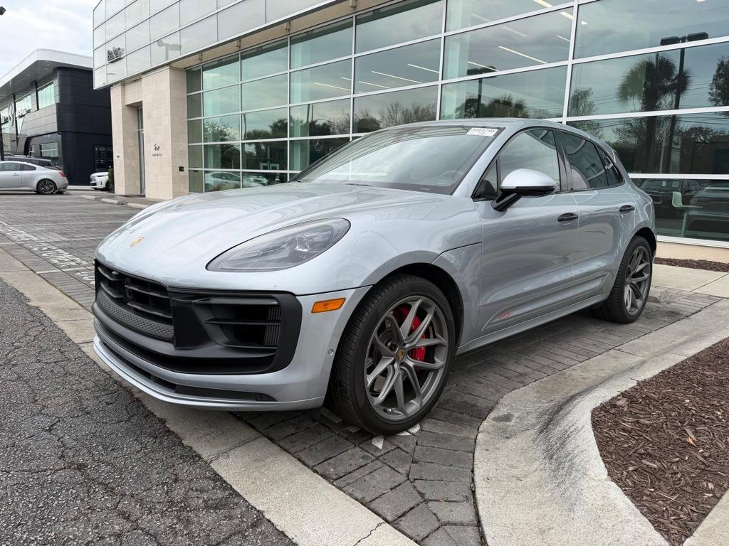 used 2023 Porsche Macan car