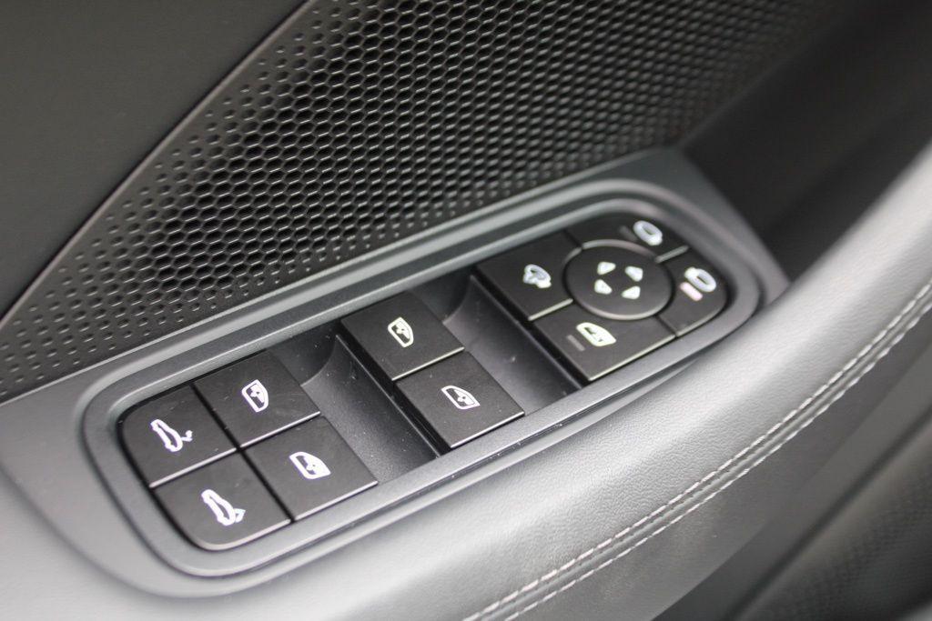 new 2025 Porsche Panamera car, priced at $139,325