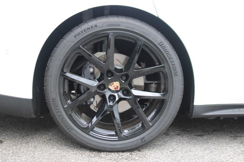 new 2025 Porsche Panamera car, priced at $139,325