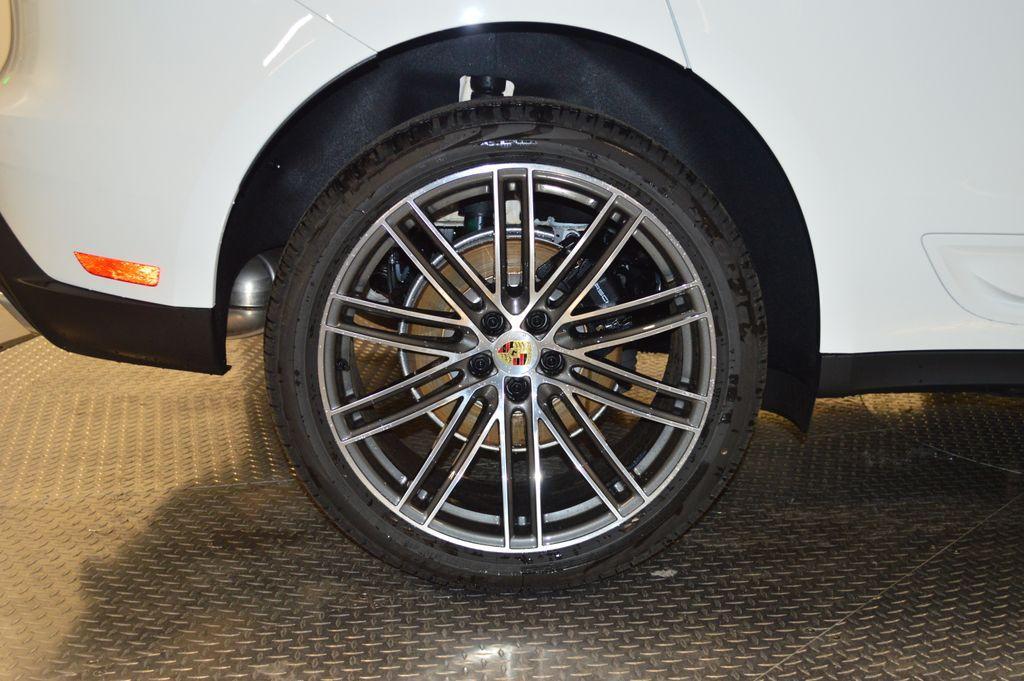 new 2026 Porsche Macan car