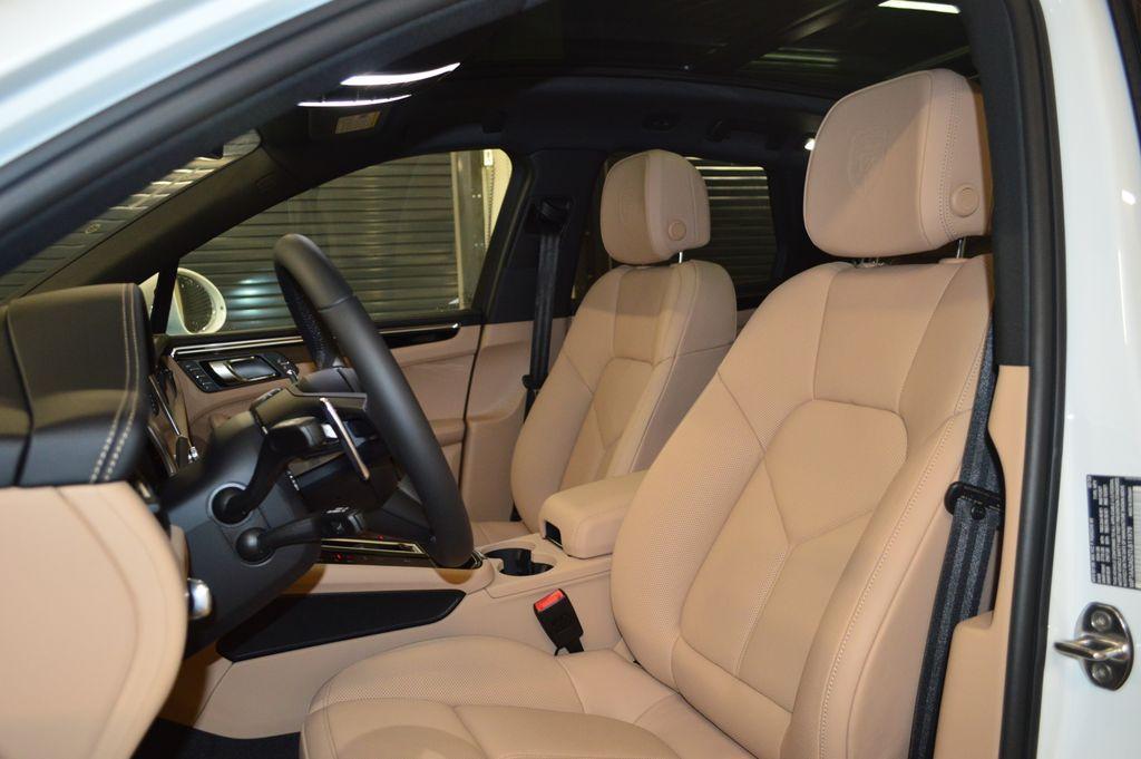 new 2026 Porsche Macan car